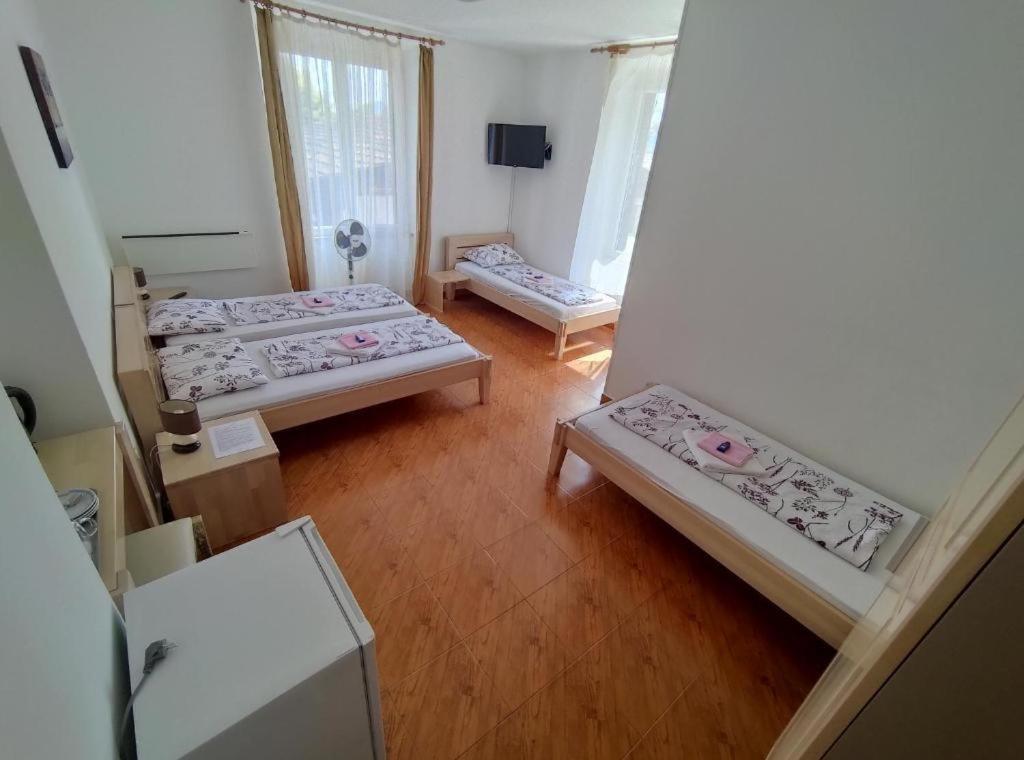 San Valentino Hotel Bašanija Eksteriør billede